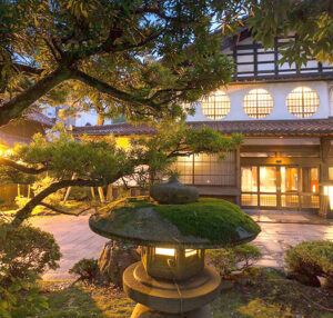 henokiens - roshi-ryokan empresa mais longeva do mundo com 1307 anos